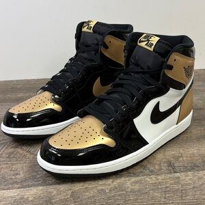 Air Jordan 1 Retro High OG “Gold Toe” Size 13 | Black Metallic Gold | 861428-007